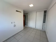 Apartamento com 3 Quartos para alugar, 120m² no Lagoa Nova, Natal - Foto 19