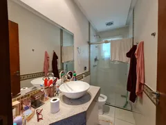 Sobrado com 5 Quartos à venda, 360m² no Cidade Vera Cruz, Aparecida de Goiânia - Foto 23