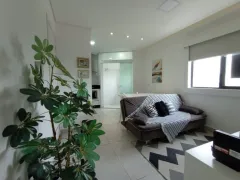 Apartamento com 1 Quarto para alugar, 50m² no Novo Mundo, Curitiba - Foto 8