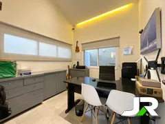 Casa de Condomínio com 4 Quartos à venda, 320m² no Residencial Parque Mendanha, Goiânia - Foto 3