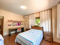 Casa de Condomínio com 4 Quartos à venda, 350m² no Granja Comary, Teresópolis - Foto 13