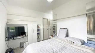 Apartamento com 2 Quartos à venda, 61m² no Azenha, Porto Alegre - Foto 10