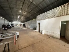 Galpão / Depósito / Armazém para alugar, 1500m² no Jurunas, Belém - Foto 1