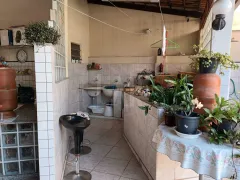 Casa com 3 Quartos à venda, 268m² no Califórnia, Belo Horizonte - Foto 18