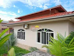 Casa com 4 Quartos à venda, 153m² no Aventureiro, Joinville - Foto 4