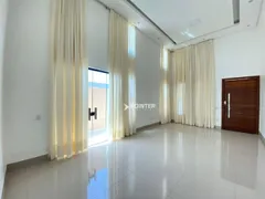 Casa de Condomínio com 3 Quartos à venda, 205m² no Jardim Veneza, Senador Canedo - Foto 1