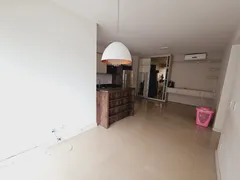 Apartamento com 2 Quartos à venda, 76m² no Anita Garibaldi, Joinville - Foto 2