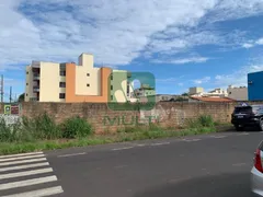 Terreno / Lote / Condomínio com 1 Quarto para alugar, 1600m² no Brasil, Uberlândia - Foto 5