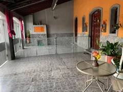 Casa com 3 Quartos à venda, 255m² no Jardim Santa Maria, Jacareí - Foto 2