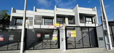 Casa com 3 Quartos à venda, 133m² no Boa Vista, Joinville - Foto 2