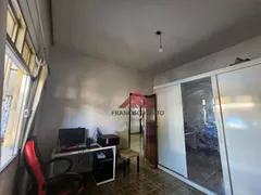 Casa com 3 Quartos à venda, 560m² no Boaçu, São Gonçalo - Foto 9
