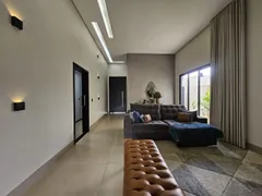 Casa de Condomínio com 3 Quartos à venda, 189m² no Terras Alpha Campo Grande, Campo Grande - Foto 2