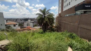 Terreno / Lote / Condomínio para alugar, 753m² no Cabral, Contagem - Foto 5