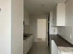 Apartamento com 2 Quartos para alugar, 70m² no Centro, Araraquara - Foto 11