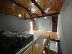 Casa com 3 Quartos à venda, 440m² no Mosela, Petrópolis - Foto 9