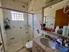 Casa com 4 Quartos para alugar, 300m² no Aurora, Londrina - Foto 16