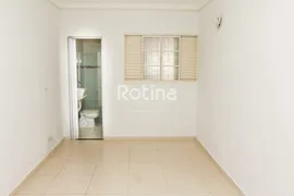 Casa com 3 Quartos à venda, 250m² no Cidade Jardim, Uberlândia - Foto 13