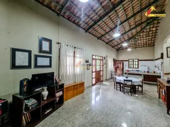 Fazenda / Sítio / Chácara com 4 Quartos à venda, 280m² no Santo Antônio dos Campos, Divinópolis - Foto 11