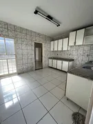 Casa com 3 Quartos para alugar, 190m² no Santa Luzia, Uberlândia - Foto 13