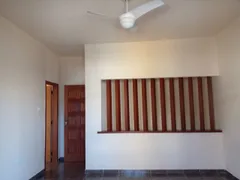Sobrado com 2 Quartos para alugar, 78m² no Camarão, São Gonçalo - Foto 1