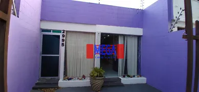Casa Comercial com 3 Quartos para venda ou aluguel, 203m² no Parquelândia, Fortaleza - Foto 2