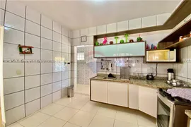 Casa de Condomínio com 5 Quartos à venda, 207m² no Guarajuba, Camaçari - Foto 15