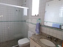 Casa com 4 Quartos à venda, 224m² no Piratininga, Niterói - Foto 37