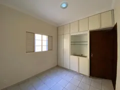 Casa com 3 Quartos à venda, 173m² no Cidade Jardim, Uberlândia - Foto 6