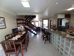 Casa com 3 Quartos à venda, 154m² no Iririú, Joinville - Foto 6