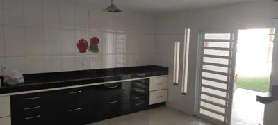 Casa com 3 Quartos à venda, 200m² no Vila Colemar Natal E Silva, Goiânia - Foto 38