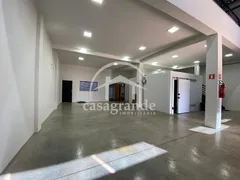 Galpão / Depósito / Armazém para alugar, 10m² no Alto Umuarama, Uberlândia - Foto 1