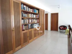 Casa de Condomínio com 4 Quartos à venda, 400m² no Alphaville, Santana de Parnaíba - Foto 8