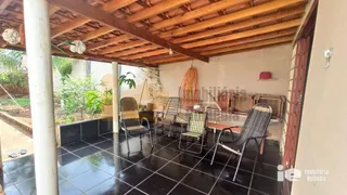 Casa com 2 Quartos à venda, 137m² no Vila Oliveira, Rolândia - Foto 8