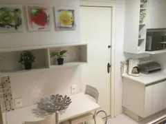 Apartamento com 2 Quartos para alugar, 78m² no Copacabana, Rio de Janeiro - Foto 21