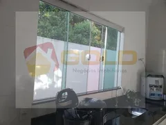 Casa com 3 Quartos à venda, 180m² no Jardim das Palmeiras, Uberlândia - Foto 7