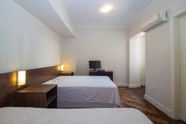 Kitnet com 1 Quarto à venda, 27m² no Centro Histórico, Porto Alegre - Foto 2