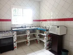 Casa com 3 Quartos para alugar, 118m² no Espiríto Santo, Porto Alegre - Foto 11