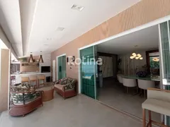 Casa de Condomínio com 2 Quartos para alugar, 344m² no Morada da Colina, Uberlândia - Foto 14