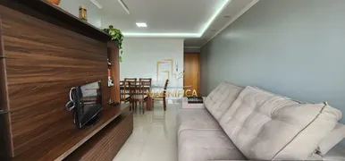 Apartamento com 3 Quartos à venda, 77m² no Cristo Rei, Curitiba - Foto 2