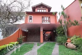 Casa com 3 Quartos à venda, 250m² no Espiríto Santo, Porto Alegre - Foto 1