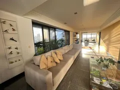 Apartamento com 4 Quartos para alugar, 330m² no Jaqueira, Recife - Foto 2