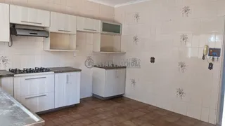Casa com 3 Quartos à venda, 208m² no VILA VIRGINIA, Ribeirão Preto - Foto 16