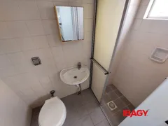 Apartamento com 2 Quartos para alugar, 364m² no Centro, Florianópolis - Foto 10