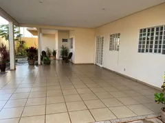 Sobrado com 3 Quartos à venda, 347m² no Ipase, Várzea Grande - Foto 35