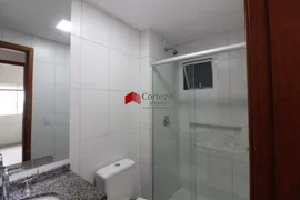 Apartamento com 2 Quartos para alugar, 51m² no Centro, São José dos Pinhais - Foto 11