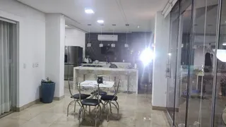 Casa com 4 Quartos à venda, 336m² no Jardins Madri, Goiânia - Foto 19