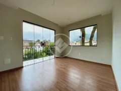 Casa de Condomínio com 3 Quartos à venda, 166m² no Alto, Teresópolis - Foto 15