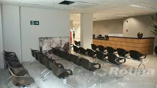 Conjunto Comercial / Sala para alugar, 14m² no Osvaldo Rezende, Uberlândia - Foto 9