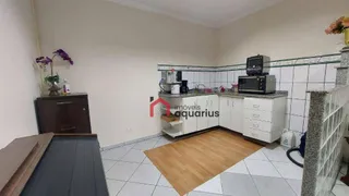 Galpão / Depósito / Armazém para venda ou aluguel, 689m² no Vila Tesouro, São José dos Campos - Foto 22