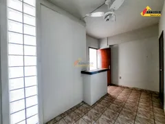 Conjunto Comercial / Sala para alugar, 40m² no Centro, Divinópolis - Foto 4